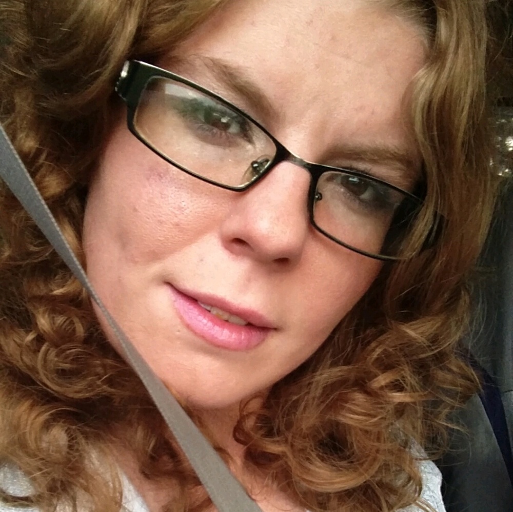 Meet your Posher, Jenn